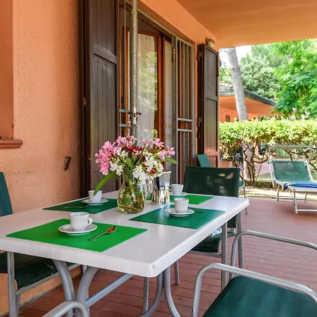 Apartamento Marina 2 *