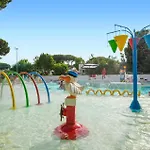 Marina 2